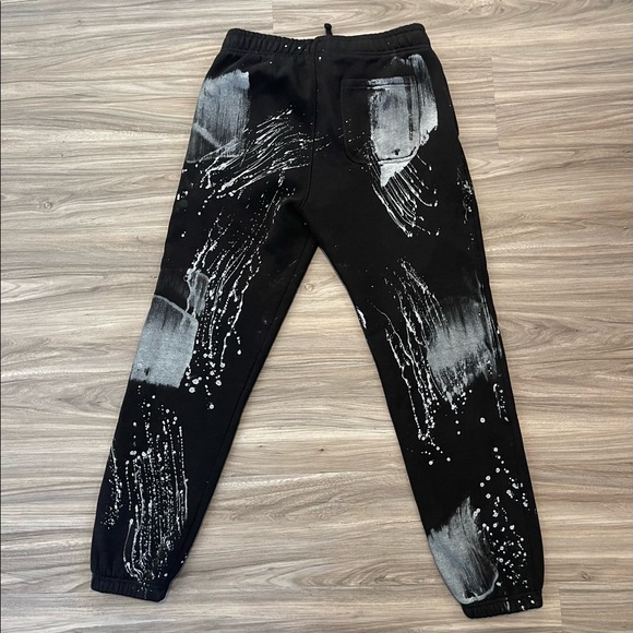 [SOLD] Bundle sweatpants and megadeath tee - Picture 2 of 9